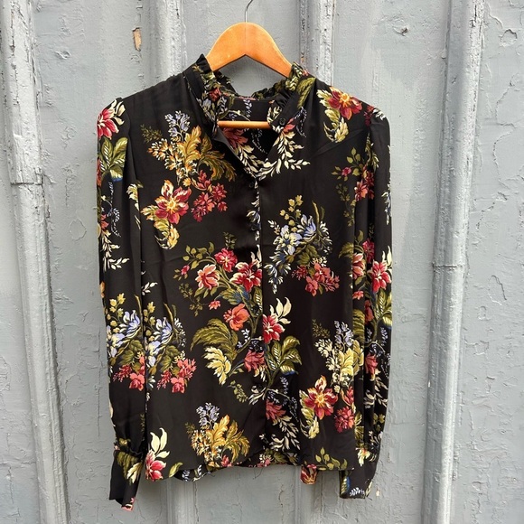 Tahari Tops - Tahari Black floral button blouse, size M